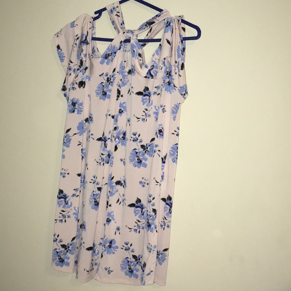 Only worn once motherhood maternity top